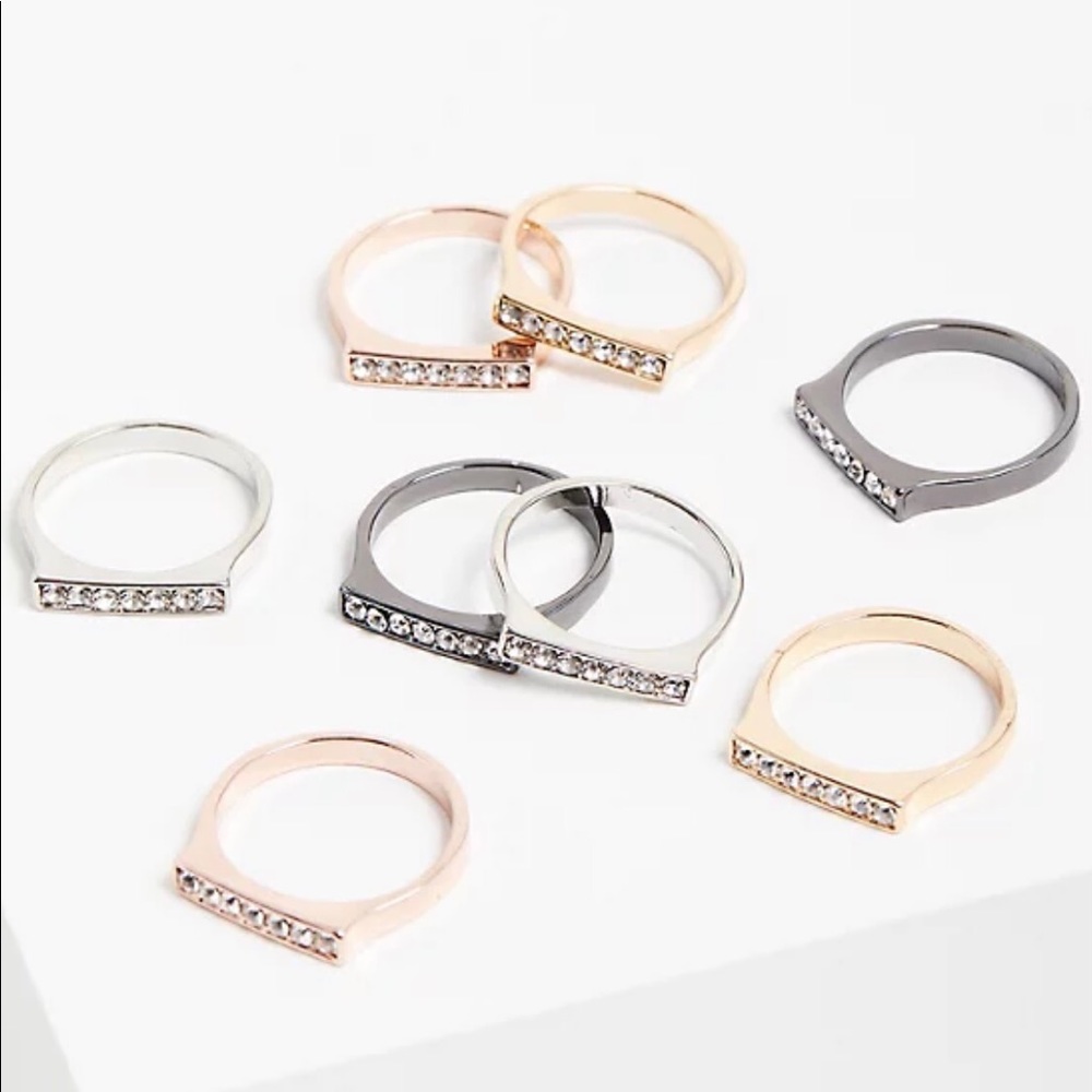 TORRID MIXED METAL RINGS SET.SIZE 8